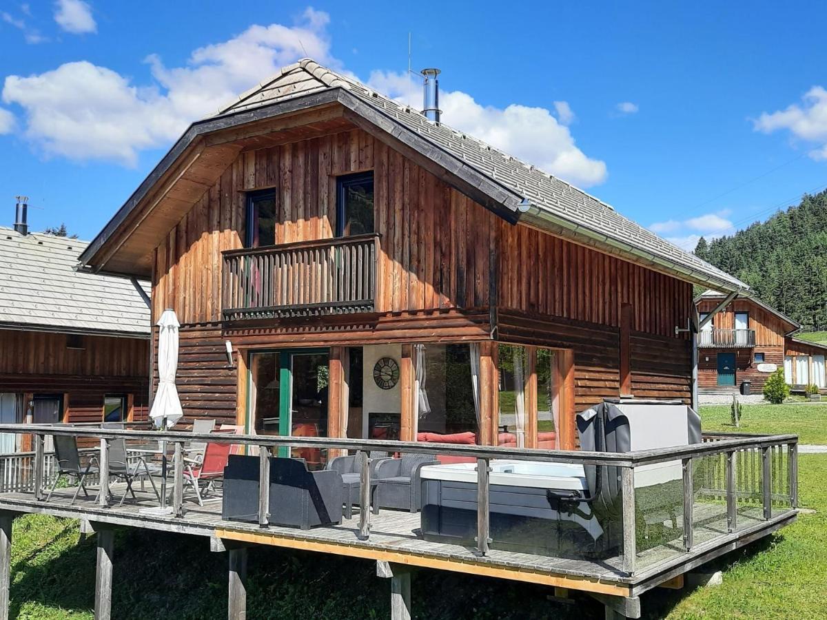 Chalet In St Georgen Ob Murau With Hot Tub Sankt Georgen ob Murau Eksteriør billede